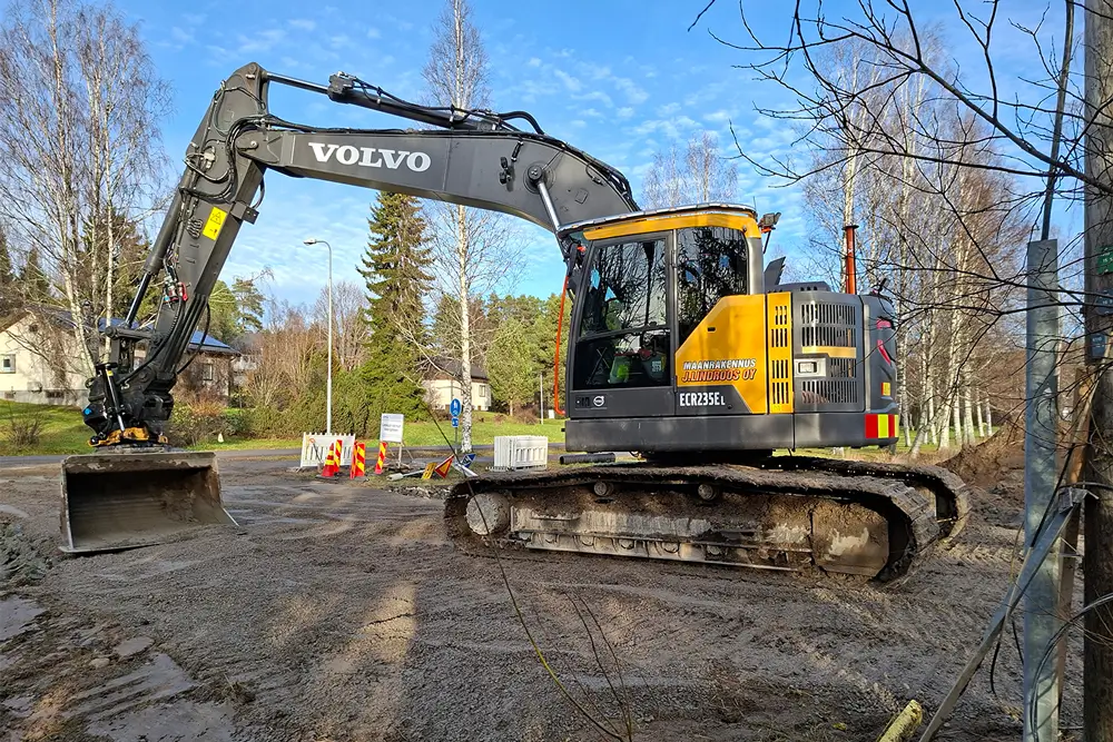 Kaivinkone Volvo ECR 235 EL.