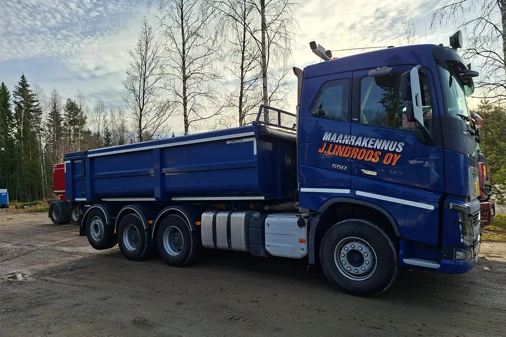 Kuorma-auto Volvo F 16.